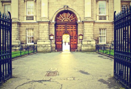 Trinity College Entrance Free Photo photo