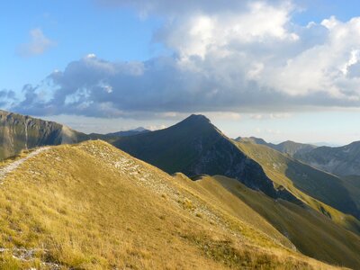 Mountain sibillini upstream photo