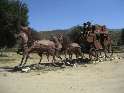 Statue equestrian horseback