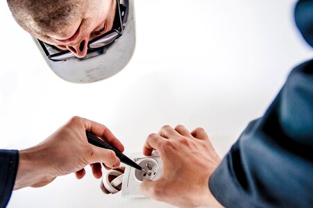 Electricity engineer engineering