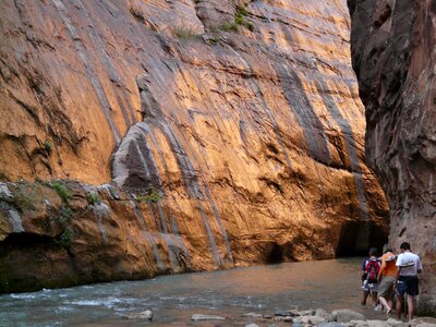 Narrows canyon zion canyon