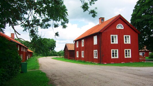 Barn house home photo