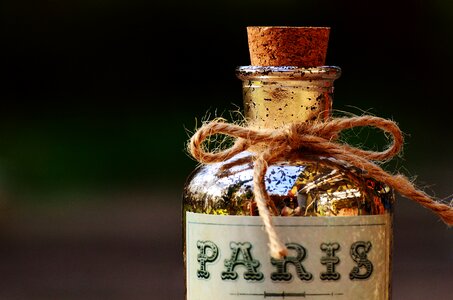 Glass glass bottle bottleneck