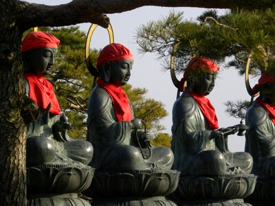 Statues meditation meditate photo