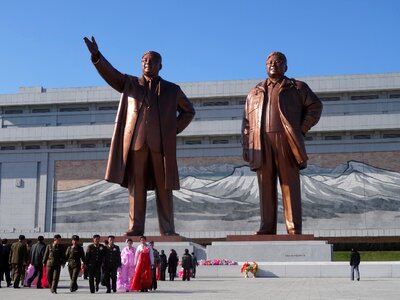 Northern Korea leader statue in Pyongyang photo