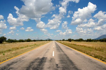 Clouds distance horizon