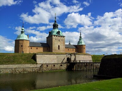 Squid closed castle landscape photo