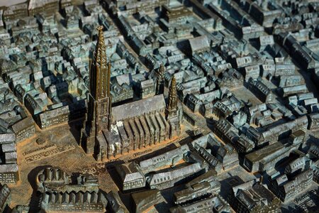 Relief metal city