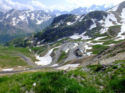 Alps kurvem france mountains photo