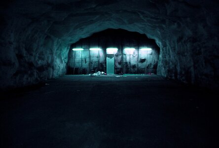 Dark basement soprum photo