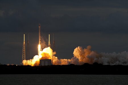 Spacex launch flames photo