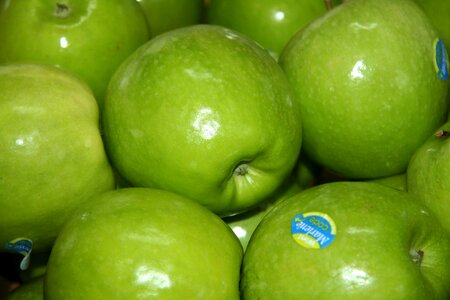 Fruit fruit season green