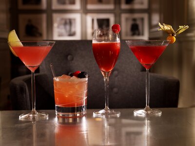 Cocktail martini libation