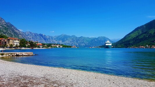 Bay beach boat photo