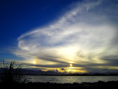 Sun sky clouds