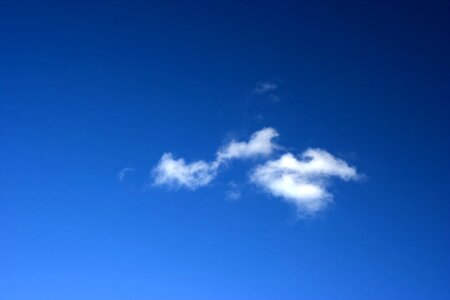 White cloud clouds