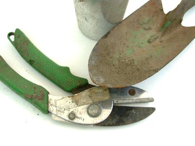 Loppers garden shovel