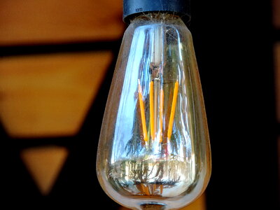Detail electricity light bulb photo