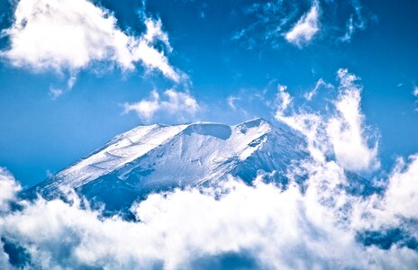 Peak trail cloud