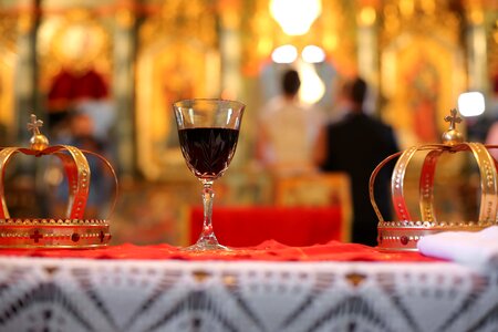 Red Wine crystal coronation photo