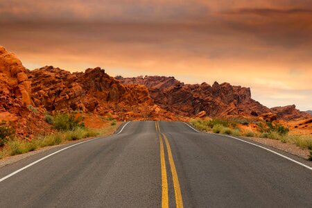 Ascent asphalt car photo