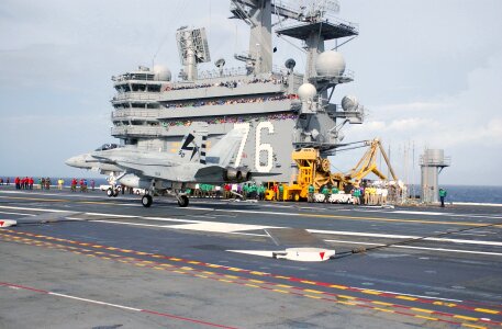 Aircraft vessel military