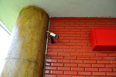 Assurance camera wall