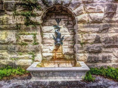 Fine Arts fountain oil painting