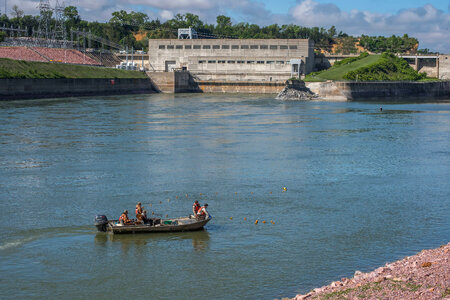 Fisheries crew netting paddlefish-2 photo