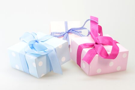 Loop christmas packaging