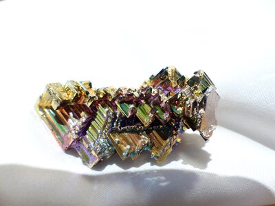 Bismuth bismuth crystal bismuth crystal level photo