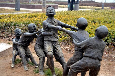 Statue artwork metal