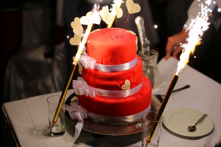 Wedding Cake spark wedding photo