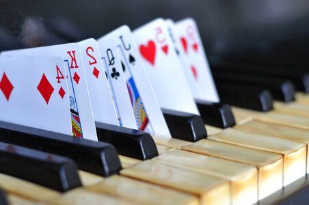 Card decoration instrument