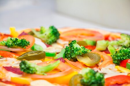 Eat pizza topping vegetable pizza photo