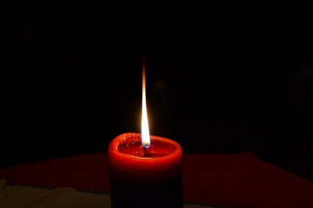 Candlelight dark candle flame photo