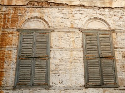 Window wall house photo