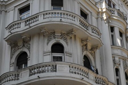 Balcony baroque capital city photo