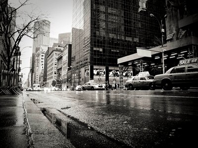 New york rain taxi photo