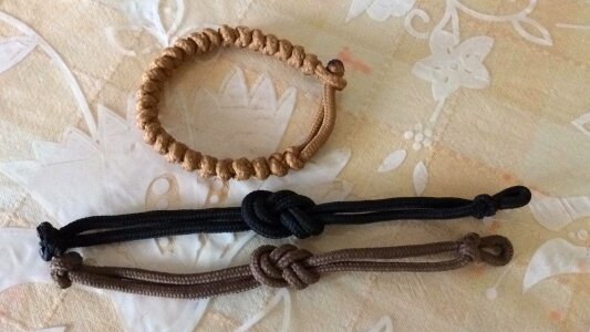 Handmade bracelet DIY node photo