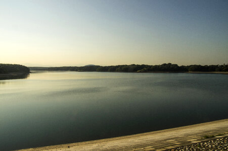 8 Tama Lake photo