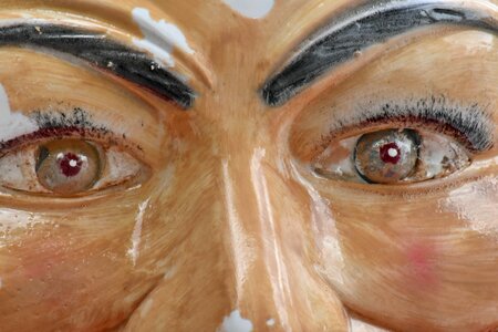 Mask plastic eye