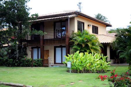 Garden style tropical
