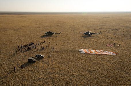 Expedition 40 Soyuz TMA-12M Landing photo