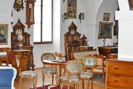 Antiquity baroque furniture
