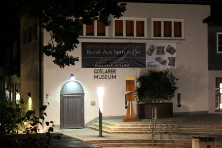 Goslarer Museum at night
