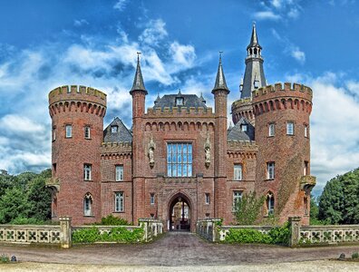 Moyland building architecture photo