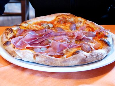 Delicious crust food