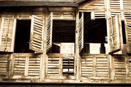 Broken wood old