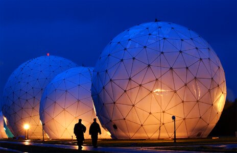 Radar antenna data transfer radio antenna photo